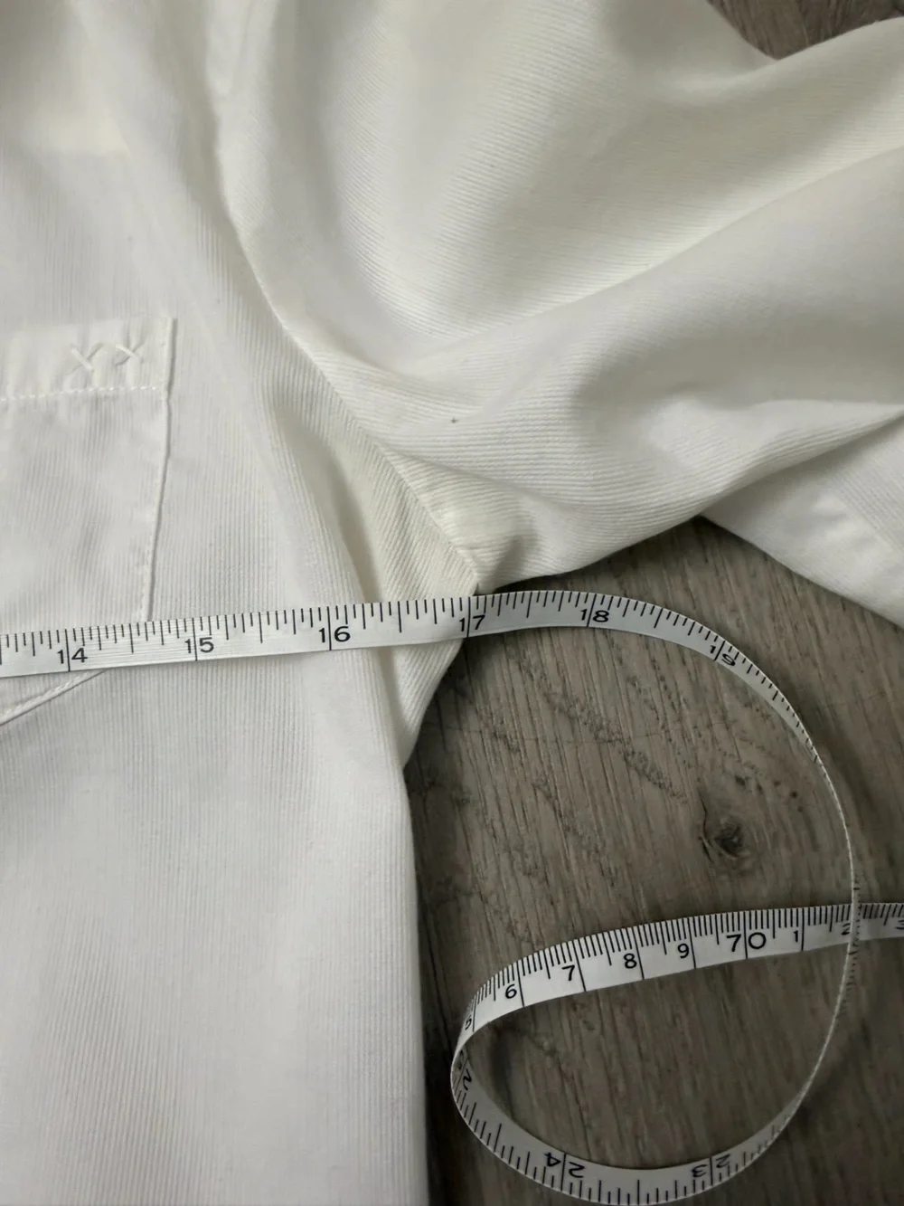Elizabeth and James Cohen White Tailored Button-Down Shirt - Picture 11 of 11